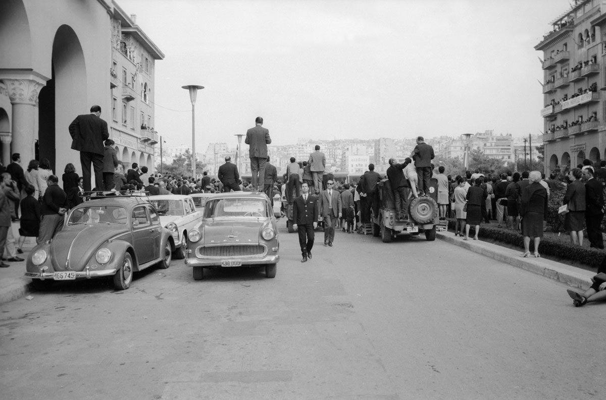 Γιάννης Στυλιανού, <em>Στιγμιότυπο στην παρέλαση</em><br>© Αρχείο Γιάννη Στυλιανού / Μουσείο Φωτογραφίας Θεσσαλονίκης