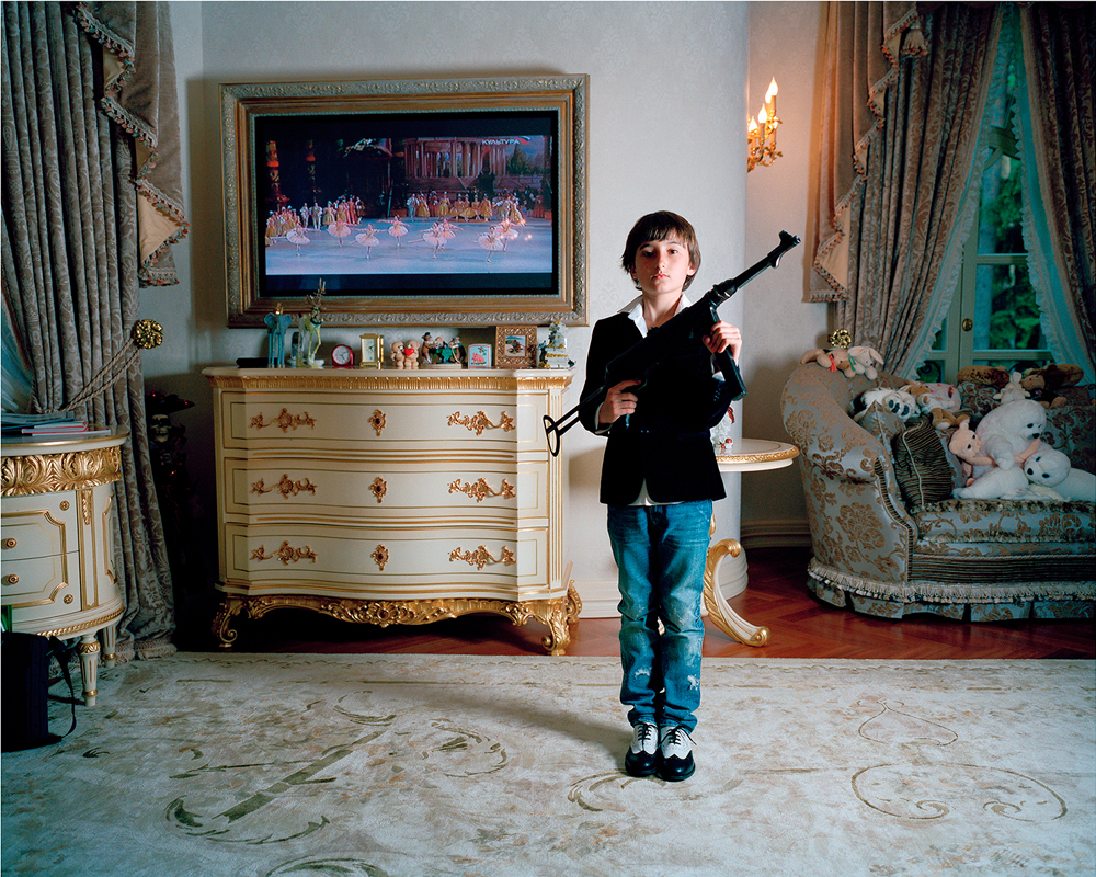 Anna Skladmann, <em>Jacob shooting at ballerinas</em>, Moscow 2009, from the series Little Adults